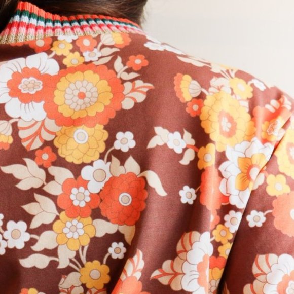 Manoush NWT vintage print cotton tee. retro 70s floral, rainbow stripes. L - Picture 5 of 14